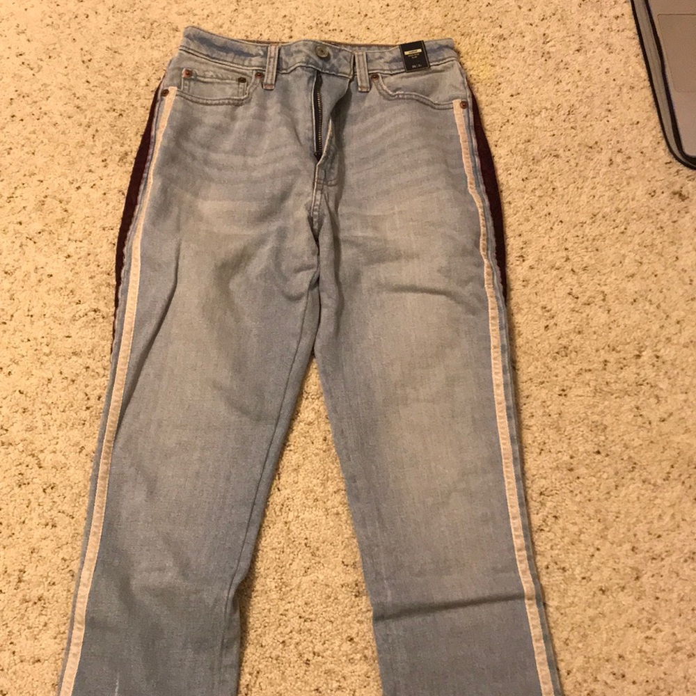 jeans